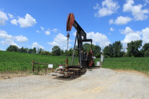 Oil_Well_in_a_Corn_Field_Saline_Township_Michigan